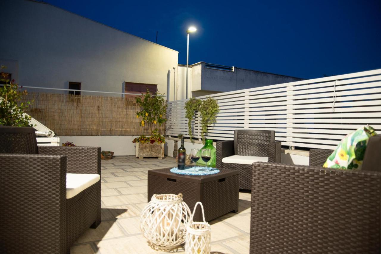 Vila Palestro 5 Leverano Exteriér fotografie